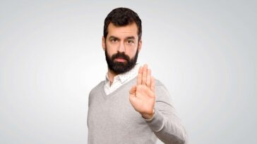 report:-if-you-read-this-headline-you-are-a-racist-do-not-read