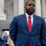 must-watch:-rep.-byron-donalds-flawlessly-responds-to-tds-er-who-ambushed-him,-shows-he-can-win-maga,-moderates,-even-dems-as-2028-speculation-heats-up