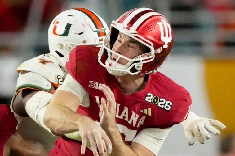 commercial-jersey-patches-coming-to-college-football