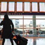 more-than-15,000-us-flights-have-now-been-disrupted-by-america’s-massive-winter-storm