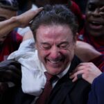 pitino-savors-900th-on-court-victory-as-head-coach