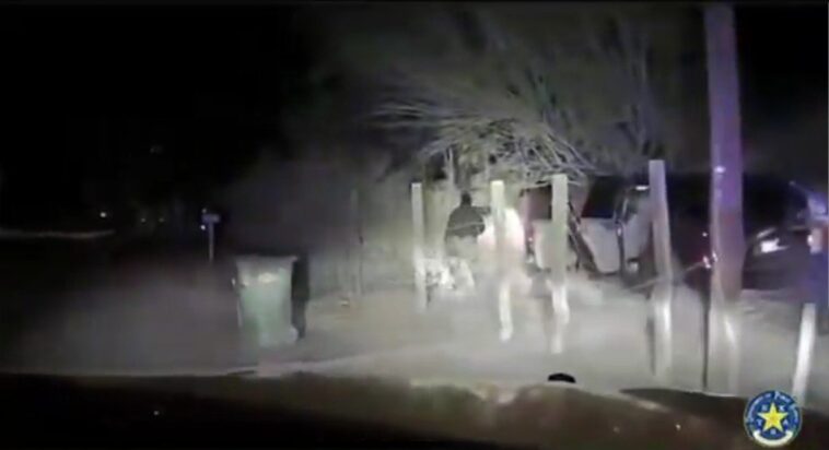 texas-dps-engages-in-high-speed-chase-of-human-smugglers-who-crash-into-fence,-flee-on-foot-—-troopers-chase-down-and-arrest-both-men-(video)