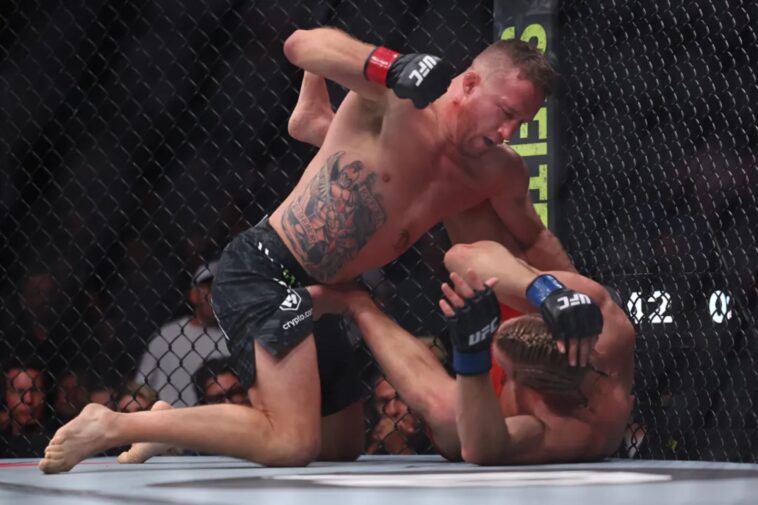 justin-gaethje-upsets-paddy-pimblett-to-win-title-at-ufc-324