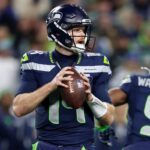 uniforms-for-conference-championship-games:-broncos-pats,-seahawks-rams