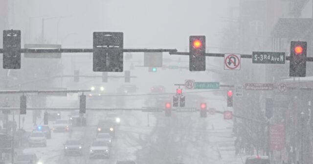 snow,-sleet,-ice-and-power-down-as-monster-winter-storm-smashes-180m+-americans