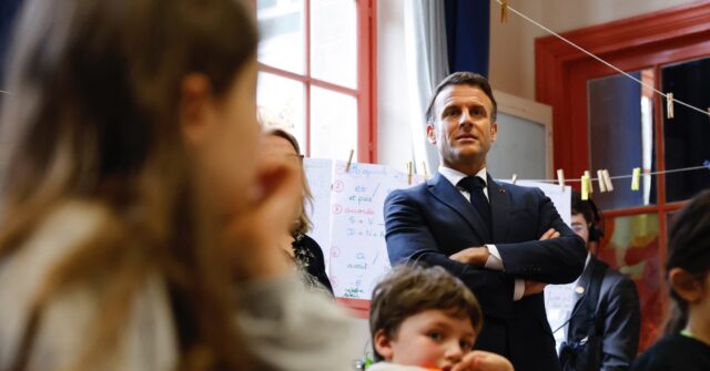 macron-calls-for-fast-track-social-media-ban-for-children-under-15