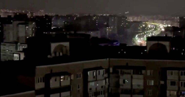 dark,-freezing-ukraine-heading-for-‘catastrophe’,-according-to-chief-energy-executive,-as-relentless-russian-strikes-threaten-to-disconnect-nuclear-power-plants-from-the-grid