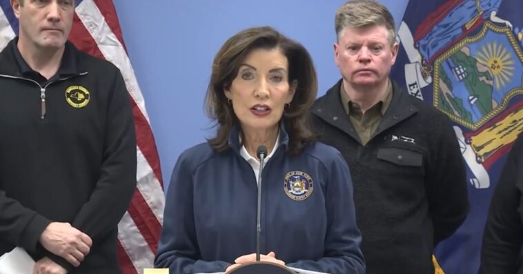 watch:-new-york-gov.-kathy-hochul-calls-for-noem-to-be-fired,-vows-to-hold-trump-admin-officials-‘accountable’-once-they-leave-office