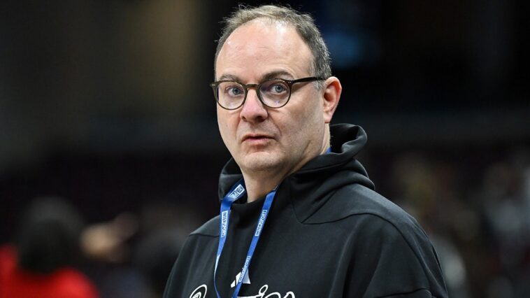 ex-espn-star-urges-social-media-followers-to-‘stand-up-to-fascism’