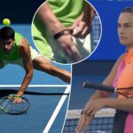 aryna-sabalenka,-carlos-alcaraz-forced-to-remove-devices-in-growing-australian-open-controversy