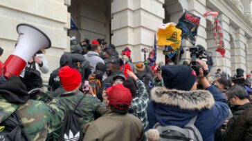 j6ers-wishing-they-had-thought-of-branding-themselves-‘legal-observers’