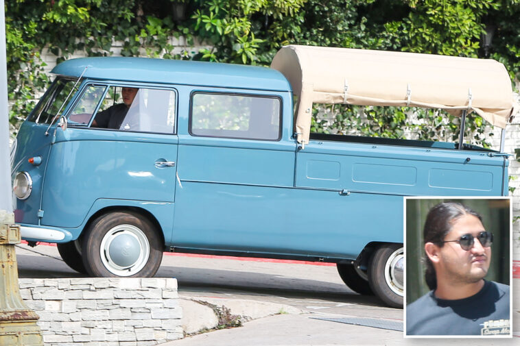 $2b-powerball-winner-edwin-castro-spotted-cruising-la-streets-in-hippie-mobile