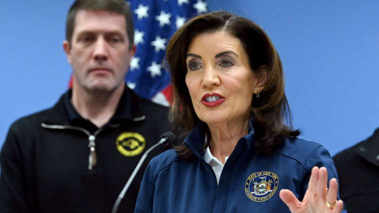 kathy-hochul-blasted-for-knocking-ice-as-dhs-offered-federal-help-during-ny-blizzard
