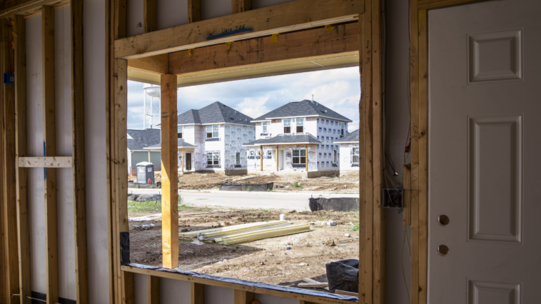 trump’s-401(k)-housing-pitch-collapses-into-reality-check-as-economists-say-supply-is-the-real-crisis