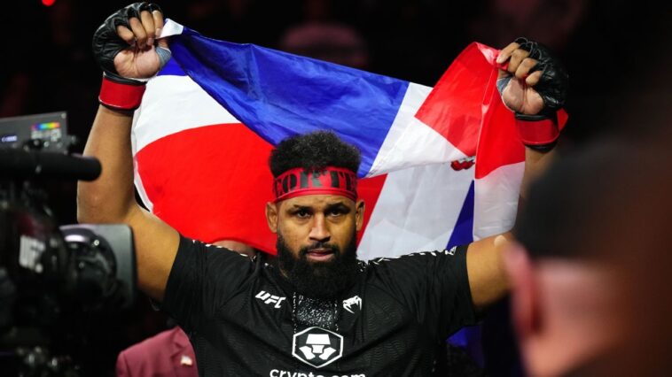 mma-divisional-rankings:-10-ranked-fighters-at-ufc-324-—-and-only-one-moved