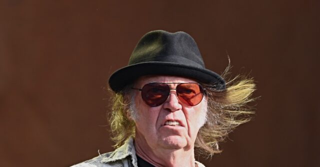 neil-young-gifts-music-catalog-to-greenland,-blasts-amazon,-bezos,-and-trump