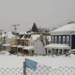 consumer-confidence-plunges-to-lowest-since-2014-as-outlook-sours