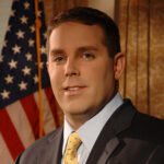 grandson-of-national-enquirer-founder-ordered-to-pay-$138m-for-looting-family’s-ny-foundation