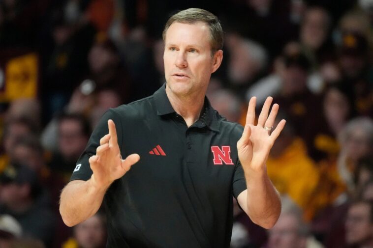 thescore-bet-bonus-code-npnews:-bet-$10,-get-$100-in-bonus-bets-for-nebraska-vs.-michigan