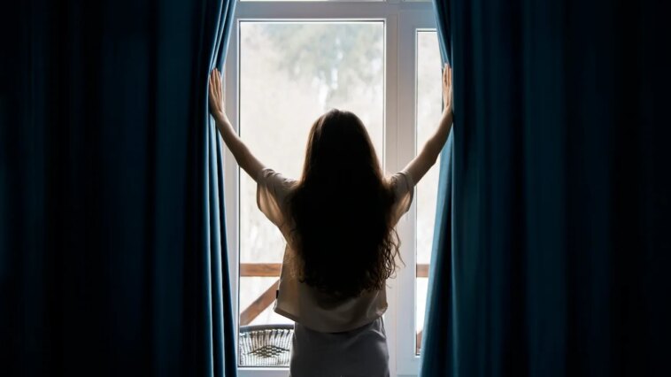 the-best-blackout-curtains-to-block-light,-reduce-drafts-and-help-improve-sleep