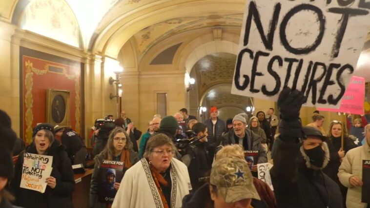 agitators-swarm-tim-walz’s-office-in-minnesota-capitol-to-demand-immigration-justice