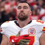 chiefs-chairman-clark-hunt-weighs-in-on-travis-kelce’s-future-after-team’s-rare-playoff-miss