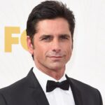 john-stamos-breaks-political-silence,-calls-ice-operations-‘cruel’-after-minneapolis-shooting