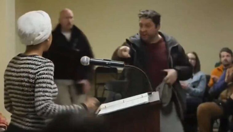 foul-smelling-substance-used-in-spray-attack-on-ilhan-omar-identified-as-somali-food