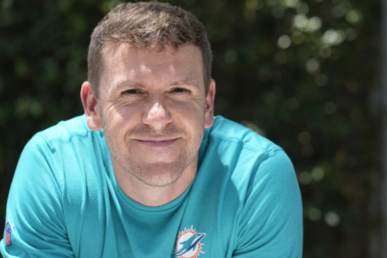 jets-hire-brian-duker-as-defensive-coordinator-after-weekslong-search