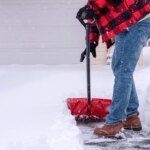 tennessee-man-dies-after-suffering-heart-attack-while-shoveling-snow,-adding-to-storm-toll
