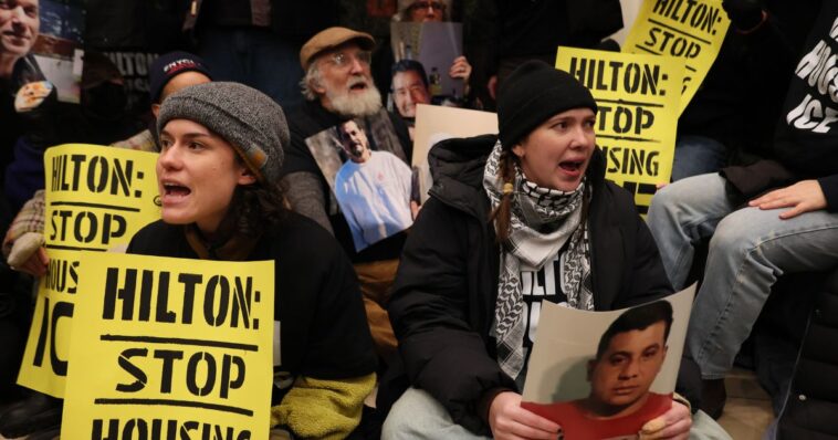 watch:-as-chants-ring-out-about-lynching-kristi-noem,-clueless-lib-protesters-realize-to-their-horror-who-they’re-in-bed-with