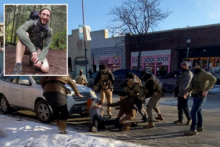 border-patrol-agents-who-fatally-shot-alex-pretti-during-minneapolis-anti-ice-protest-placed-on-administrative-leave