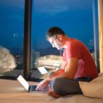 sleep-timing-could-directly-impact-chances-of-heart-attack-or-stroke,-study-suggests