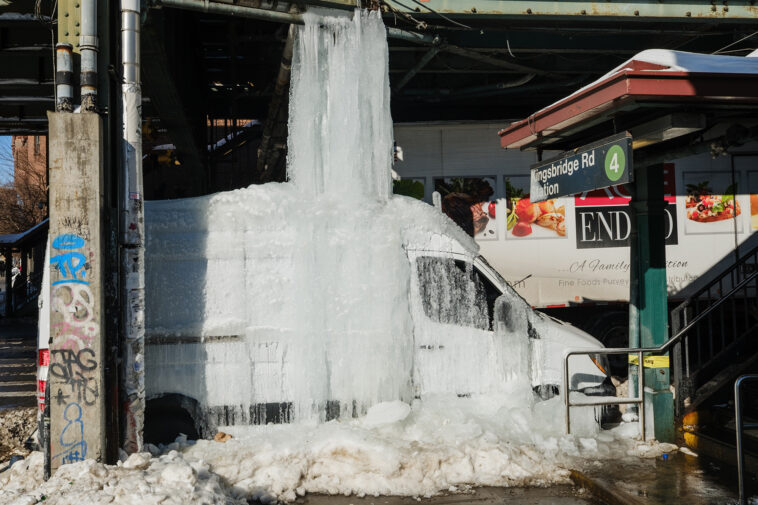 transit-freeze!-van-owner’s-ride-encased-in-waterfall-of-ice-after-parking-under-leaky-nyc-pipe