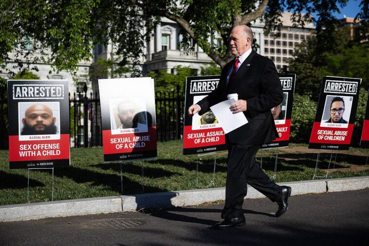 homan’s-arrival-in-minneapolis-could-change-who-feds-arrest-in-immigration-raids