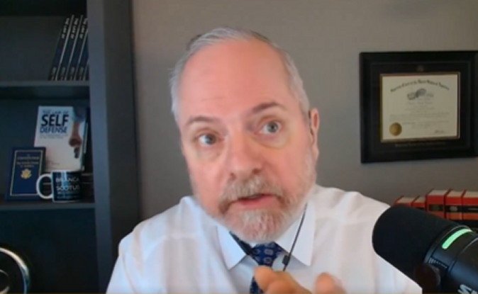 attorney-and-expert-in-self-defense-offers-outstanding-analysis-showing-why-ice-shooting-of-alex-pretti-was-justified-(video)