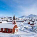 delusional-rocker-neil-young-gifts-music-catalog-to-greenland,-claims-it-will-help-them-cope-with-trump