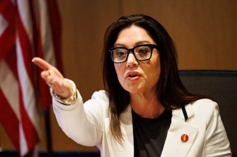 senate-demands-answers-from-labor-secretary-lori-chavez-deremer-over-bombshell-allegations-of-‘inappropriate’-relationship-with-staffer