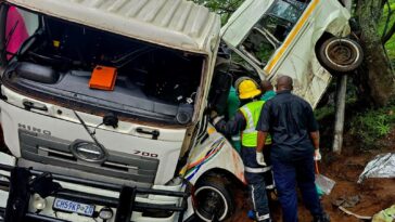11-dead-in-south-africa-minibus,-truck-collision-—just-days-after-similar-crash-killed-14-children