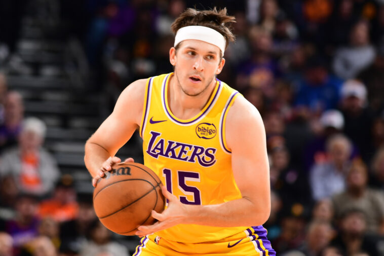 lakers-could-get-star-guard-star-back-friday-at-washington