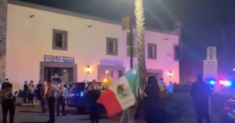 dozens-of-idiotic-leftist-protesters-swarm-california-restaurant-after-mistaking-tsa-agents-for-ice-(video)