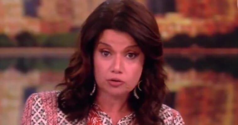 cnn’s-navarro-calls-pretti-‘perfect-guy’-she’d-want-daughter-to-date-before-disturbing-new-video-surfaces