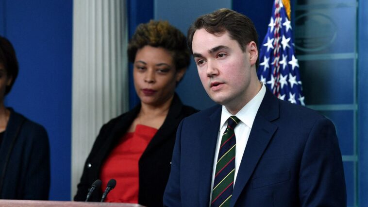 ex-biden-aide-draws-gop-backlash-after-post-on-child’s-death-in-custody-amid-mounting-ice-scrutiny