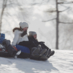 kids-need-snow-days,-not-more-screen-time,-doctors-say-amid-winter-storms