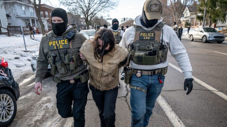 conservative-group-blasts-linkedin-for-removing-pro-ice-post,-labeling-it-‘hateful’