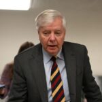lindsey-graham-holds-up-trump-backed-bill-to-crack-down-on-sanctuary-cities