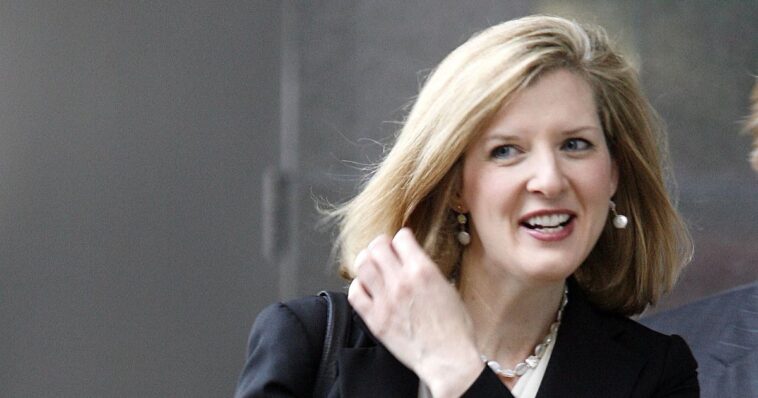 epstein-helped-fund-lavish-lifestyle-for-former-obama-wh-counsel-who-gave-him-legal-advice