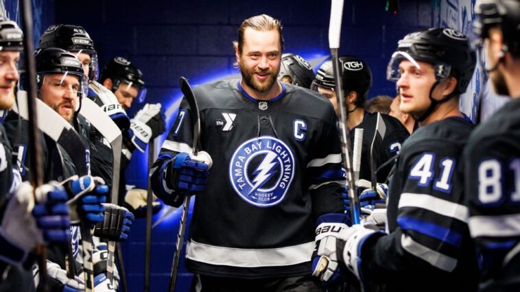 lightning-expect-hedman-ok-for-stadium-series