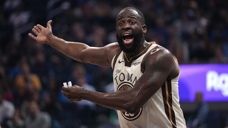 draymond-green-says-white-referee’s-gesture-toward-him-felt-disrespectful-‘as-a-black-man-in-america’