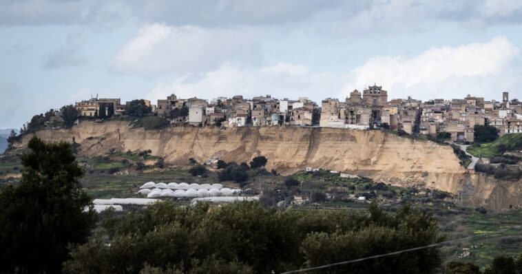 massive-landslide-rips-through-small-town,-forces-mass-evacuation